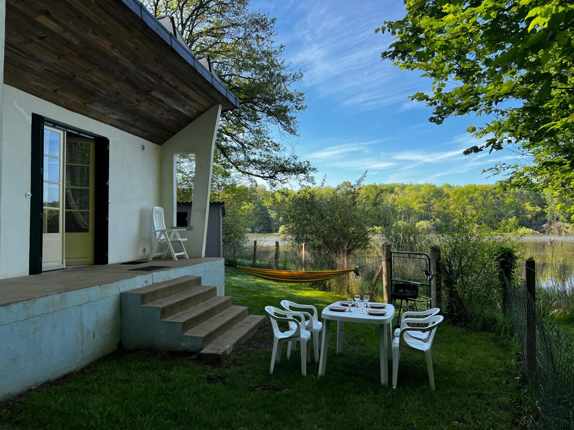 Chalet Au Bord De L'Etang 4 Pers Les Boulmiers Экстерьер фото