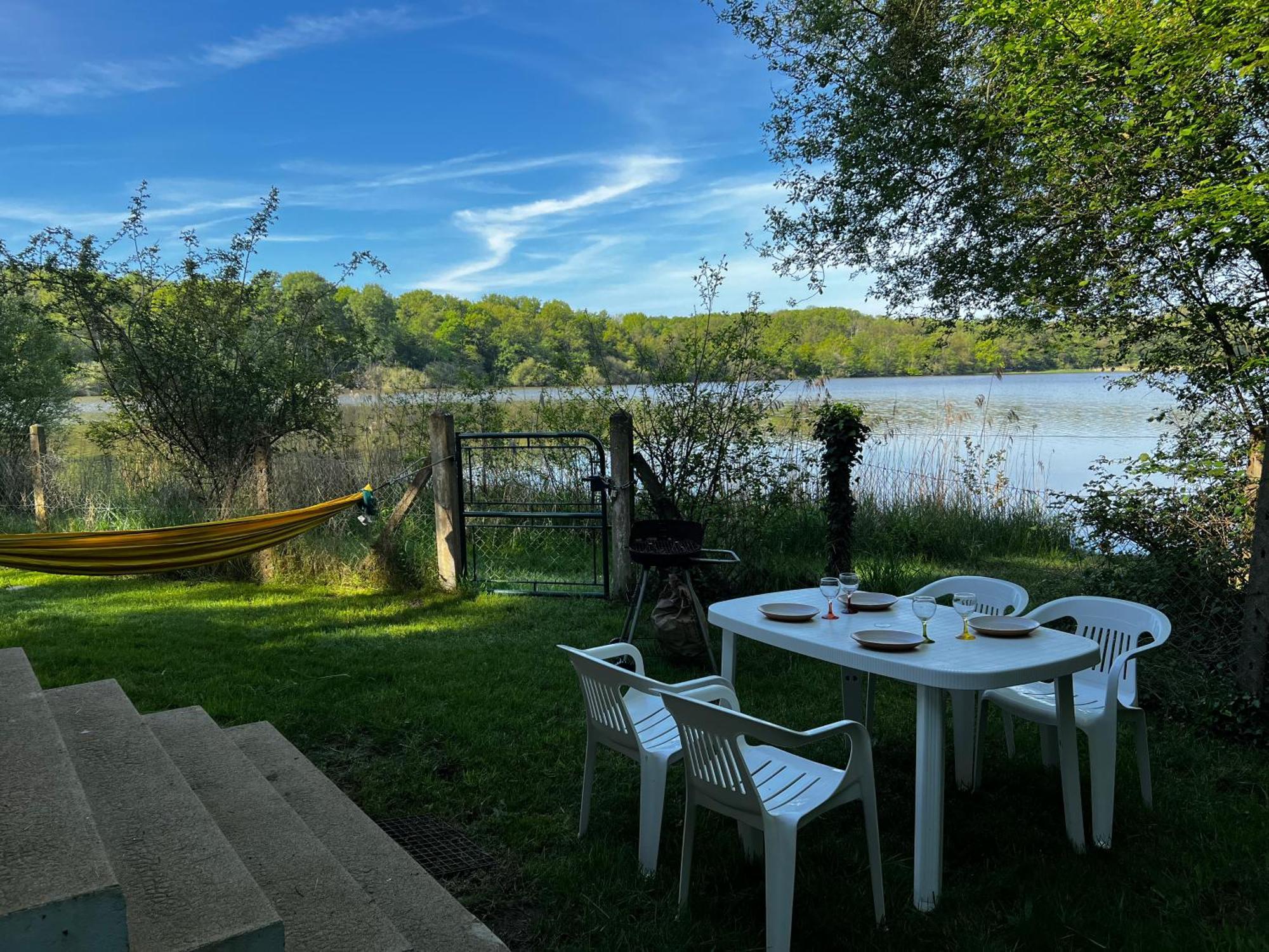 Chalet Au Bord De L'Etang 4 Pers Les Boulmiers Экстерьер фото